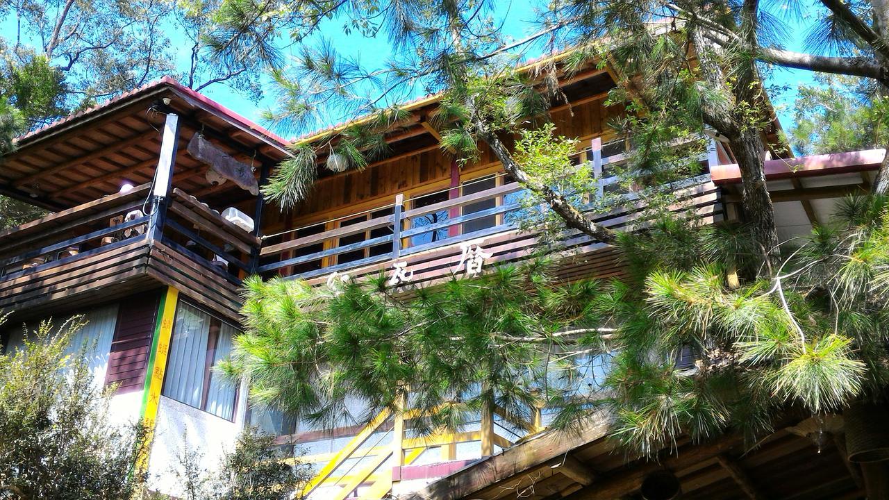Hong Wa Cuo南投埔里紅瓦厝山居民宿 ภายนอก รูปภาพ